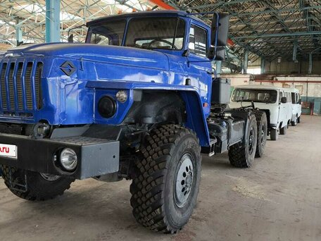 2022 Урал 44202, синий, 6000000 рублей, вид 1