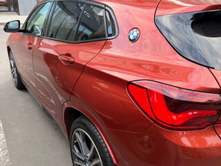2020 BMW X2 xDrive25i I (F39), оранжевый, 3200000 рублей, вид 3