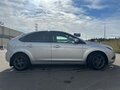 2010 Ford Focus II Рестайлинг, серый - вид 3