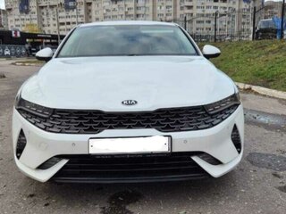 2020 Kia K5 III, белый, 2350000 рублей, вид 2