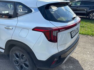 2024 Kia Seltos I Рестайлинг, белый, 2250000 рублей, вид 5