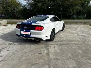 2016 Ford Mustang VI, белый, 3650000 рублей, вид 5