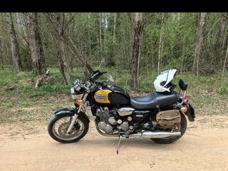 1996 Triumph Thunderbird 900, чёрный, 450000 рублей, вид 1