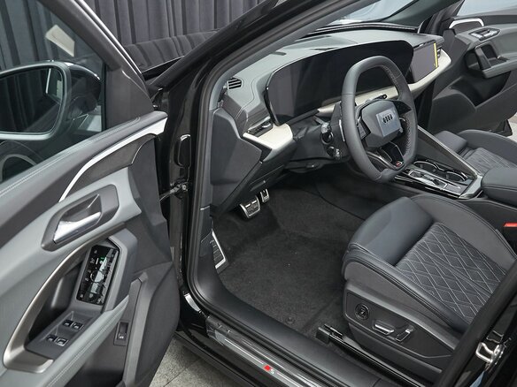 2025 Audi Q5 40 TFSI III (GU), чёрный, 6499000 рублей - вид 10