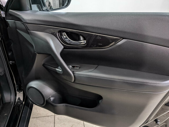 2018 Nissan X-Trail III Рестайлинг, чёрный, 2150000 рублей - вид 22