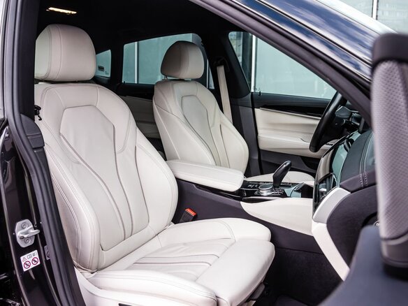 2020 BMW 6 серии Gran Turismo 630d xDrive IV (G32) Рестайлинг, чёрный, 5879900 рублей - вид 10