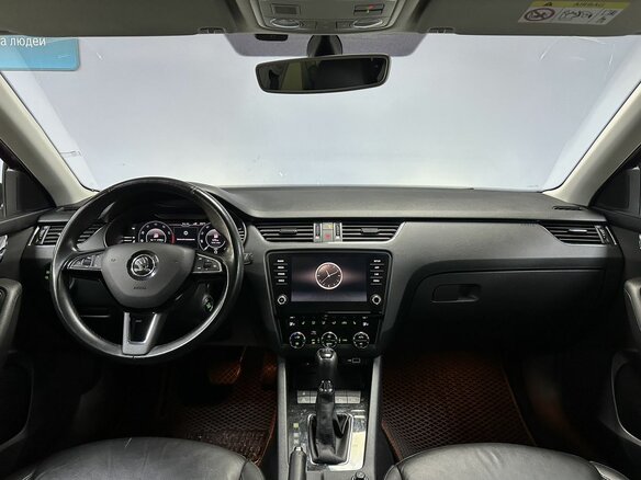 2019 Skoda Octavia III (A7) Рестайлинг, коричневый, 1720000 рублей - вид 12
