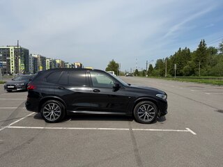 2020 BMW X5 40i IV (G05/G18), чёрный, 4900000 рублей, вид 5