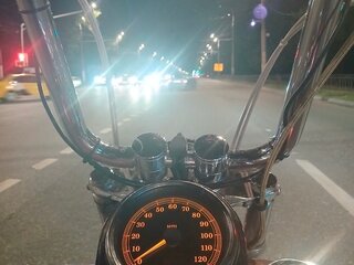 2005 Harley-Davidson Softail Standard, красный, 850000 рублей, вид 4