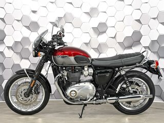 2023 Triumph Bonneville T120, красный, 1299000 рублей, вид 4