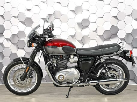 2023 Triumph Bonneville T120, красный, 1299000 рублей, вид 4