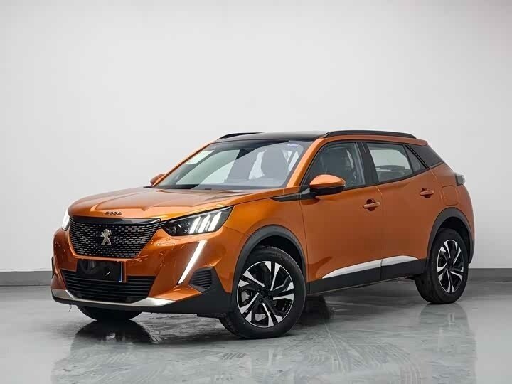 Открыть фотографии: Peugeot 2008 II