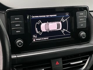2021 Volkswagen Polo VI, красный, 1300000 рублей, вид 5