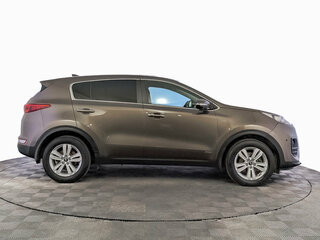 2018 Kia Sportage IV, коричневый, 1790000 рублей, вид 4