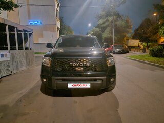 2017 Toyota Tundra CrewMax II Рестайлинг, чёрный, 6000000 рублей, вид 1