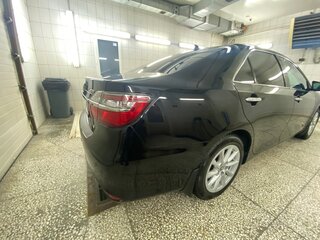 2015 Toyota Camry VII (XV50) Рестайлинг, чёрный, 1950000 рублей, вид 3