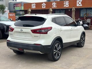 2023 Nissan Qashqai II Рестайлинг, белый, 1409401 рублей, вид 4