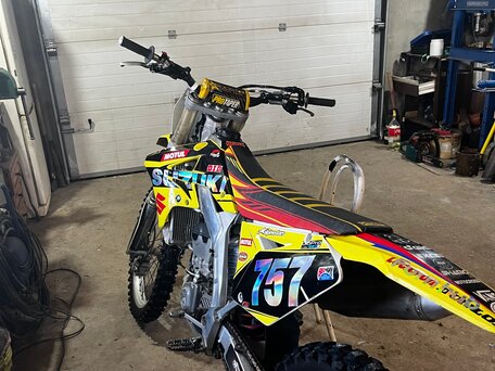 2009 Suzuki RM-Z 250, жёлтый, 385000 рублей, вид 2