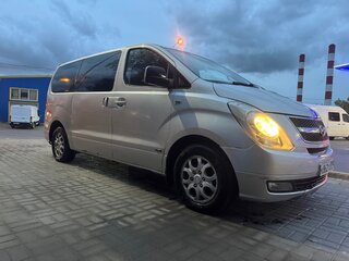 2009 Hyundai Grand Starex I, серебристый, 940000 рублей, вид 5