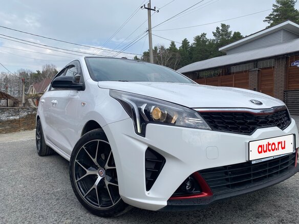 2021 Kia Rio IV Рестайлинг, белый, 1990000 рублей - вид 7