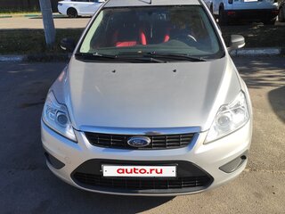 2009 Ford Focus II Рестайлинг, серебристый, 400000 рублей, вид 2