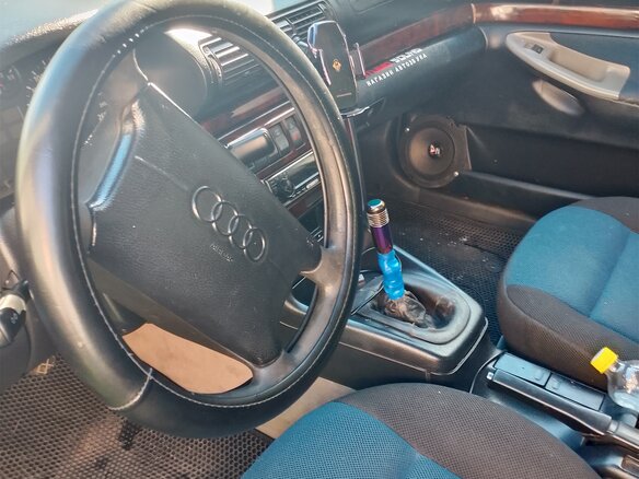 1996 Audi A4 I (B5), синий - вид 5