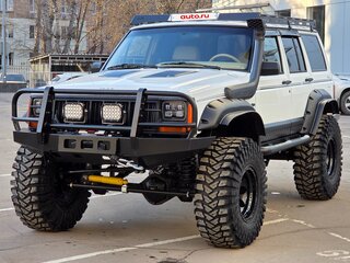 1993 Jeep Cherokee II (XJ), белый, 3000000 рублей, вид 2