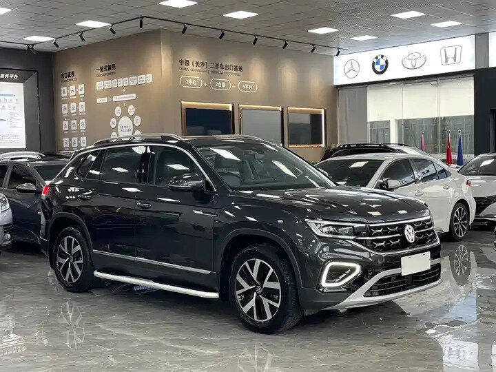 Открыть фотографии: Volkswagen Tayron I Рестайлинг