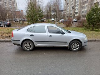 2008 Skoda Octavia II (A5), серый, 450000 рублей, вид 2