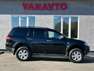 2013 Mitsubishi Pajero Sport II Рестайлинг, чёрный, 2200000 рублей, вид 4