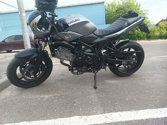 2018 Suzuki SV 650, серебристый, 550000 рублей - вид 8