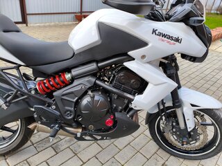2014 Kawasaki Versys 650, белый, 505000 рублей, вид 3
