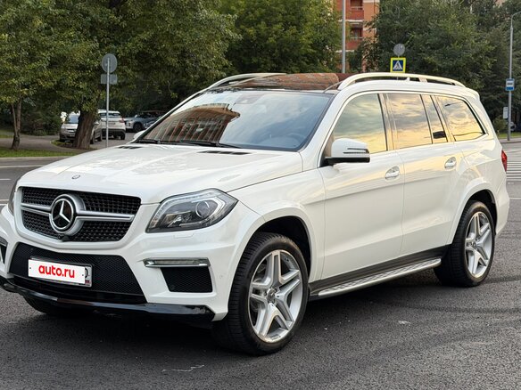 2013 Mercedes-Benz GL-Класс 500 II (X166), белый, 3450000 рублей
