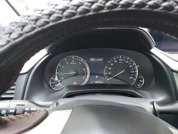 2017 Lexus RX 200t IV, серый, 3570000 рублей - вид 1