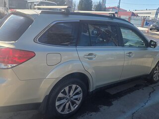 2011 Subaru Outback IV, золотистый, 1500000 рублей, вид 3