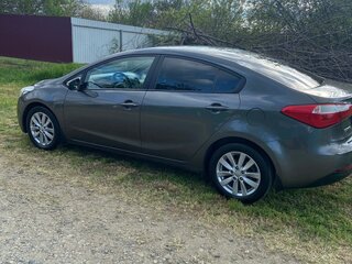 2013 Kia Cerato III, серый, 950000 рублей, вид 4