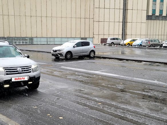 2013 Renault Duster I, серый, 1100000 рублей - вид 3