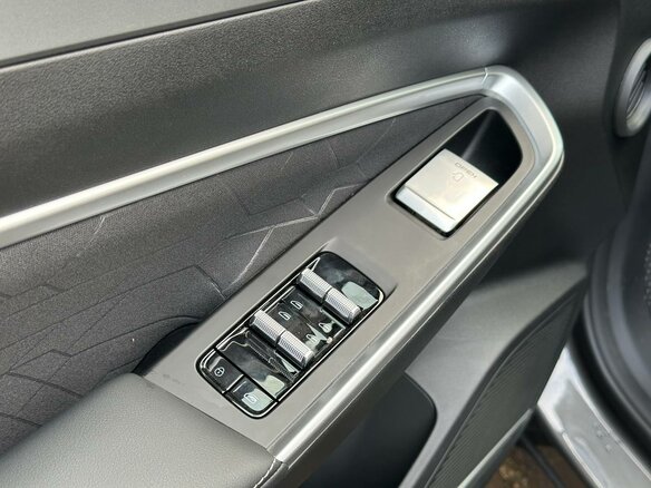 2025 Geely Cityray, серый, 2954990 рублей - вид 15