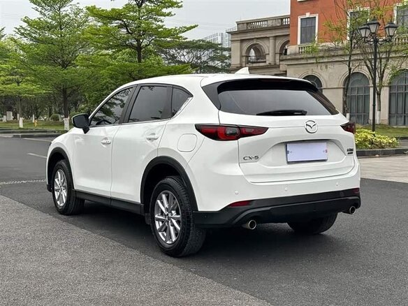 2020 Mazda CX-5 II, белый - вид 3