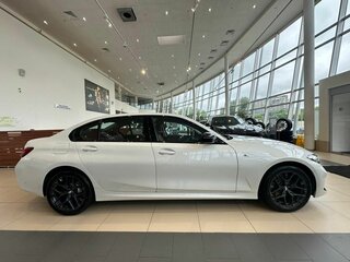 2025 BMW 3 серии Long 330Li VII (G2x) Рестайлинг 2, белый, 6350000 рублей, вид 4