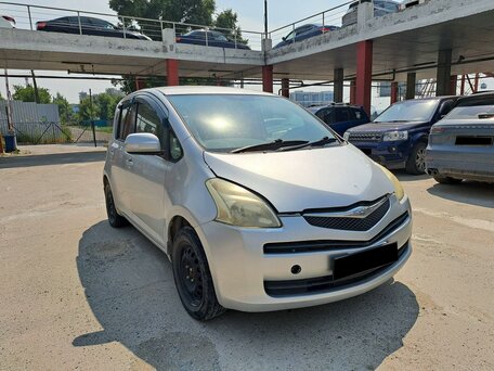 2006 Toyota Ractis I, серый, 391000 рублей, вид 3