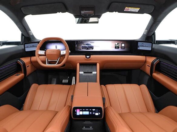 2026 Audi E7X, серебристый, 7399900 рублей - вид 10