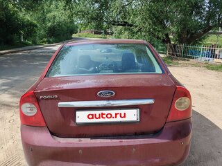 2008 Ford Focus II Рестайлинг, пурпурный, 633333 рублей, вид 4