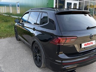 2021 Volkswagen Tiguan Allspace II Рестайлинг, чёрный, 3700000 рублей, вид 4