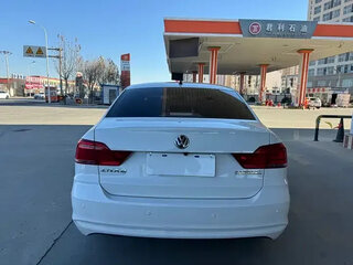 2022 Volkswagen Santana III, белый, 1000000 рублей, вид 5