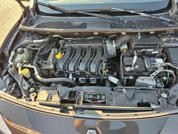 2012 Renault Fluence I, коричневый, 600000 рублей - вид 7