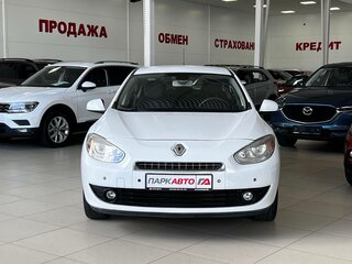2010 Renault Fluence I, белый, 760000 рублей, вид 2