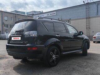 2011 Mitsubishi Outlander II Рестайлинг, чёрный, 1100000 рублей, вид 4