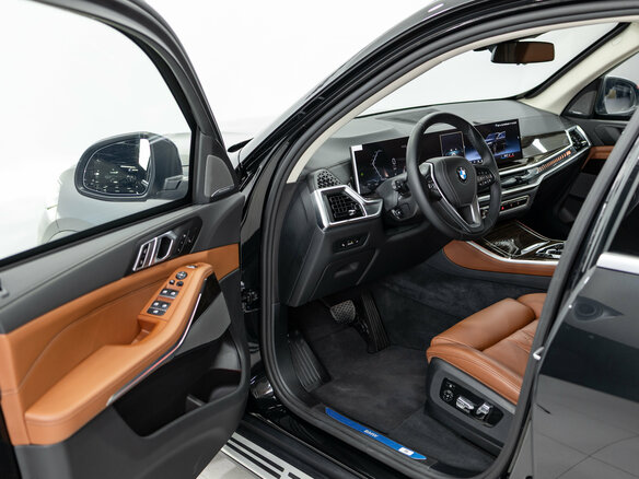 2026 BMW X5 40i IV (G05/G18) Рестайлинг, чёрный, 29990000 рублей - вид 6