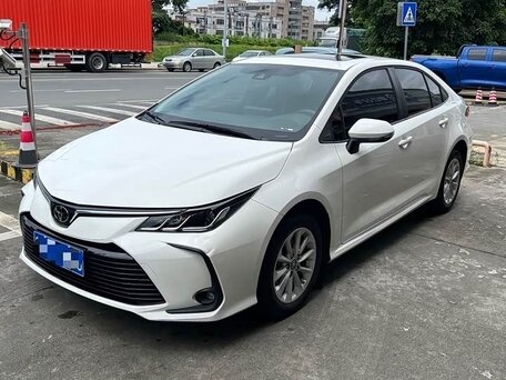 Toyota Corolla XII (E210)